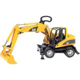 Bruder 2445 - Ruspa Caterpillar su Ruote