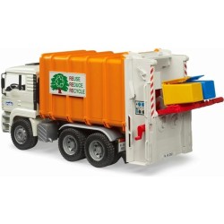 Bruder 2772 - Camion Rifiuti Carico Posteriore